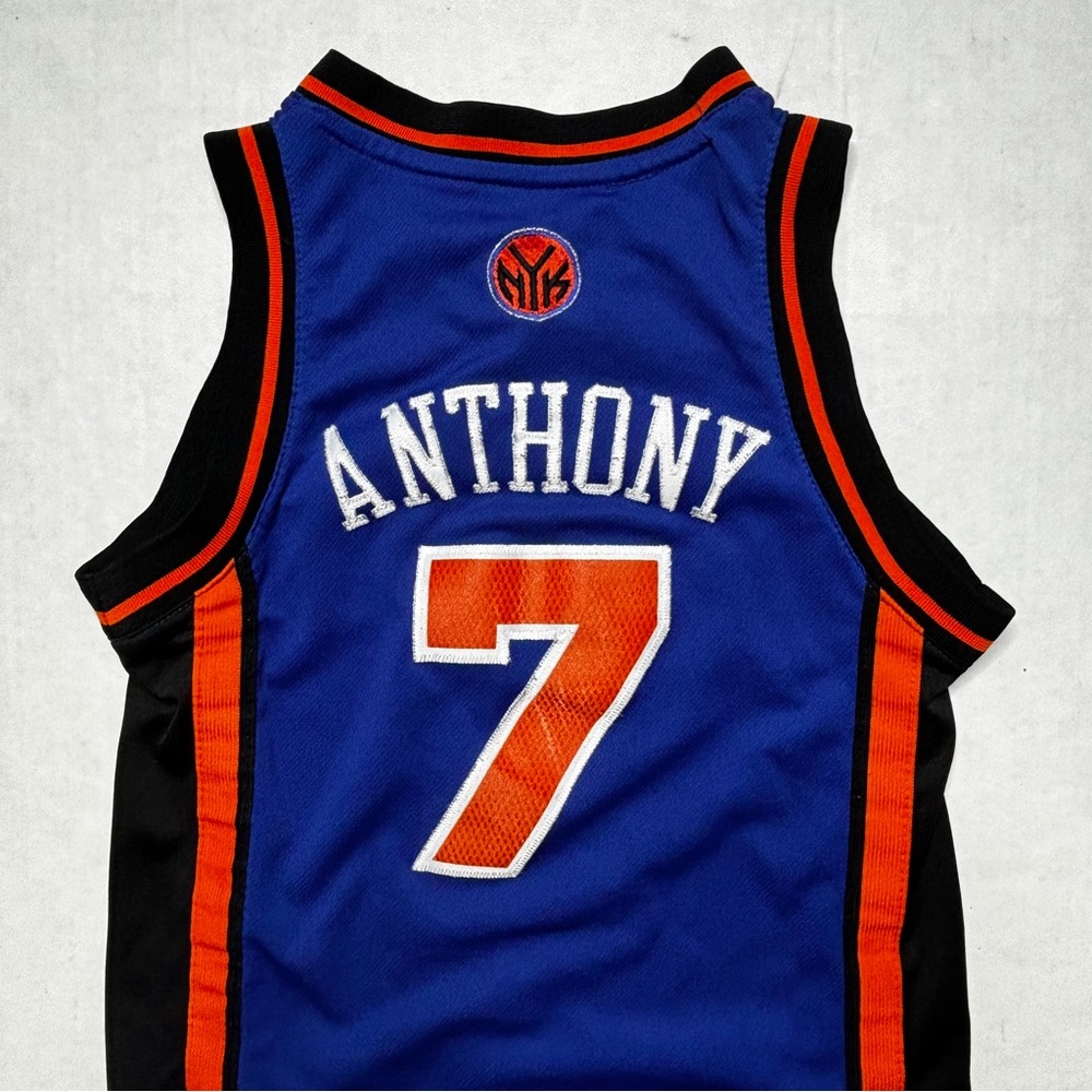 Adidas New York Knicks #7 Carmelo Anthony Blue NBA Swingman Jersey - Picture 6 of 7